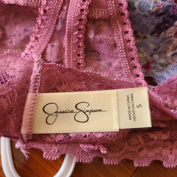 Jessica Simpson 3pc Bralette & Thong Set - Picture 9 of 10
